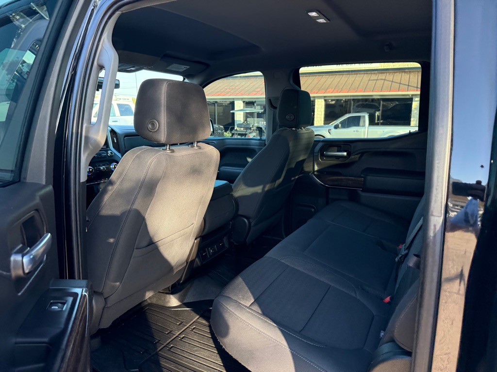 2020 GMC Sierra Image 15