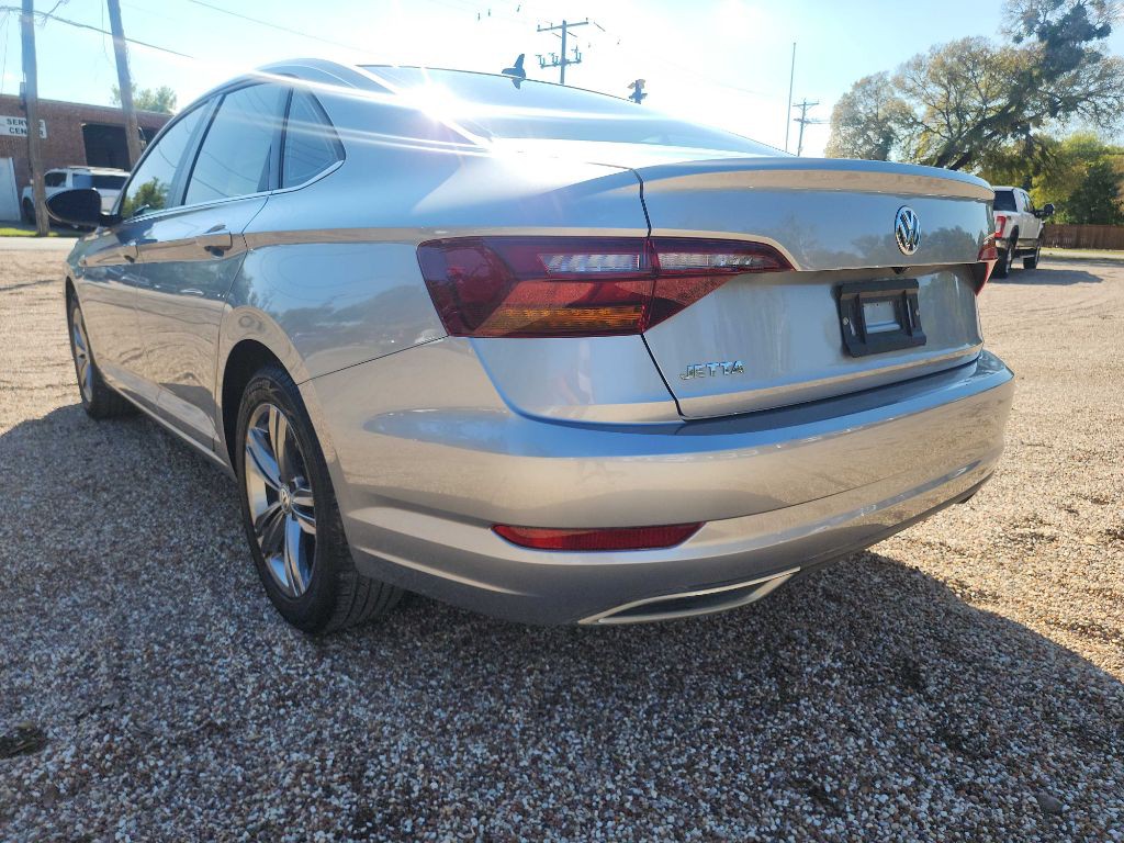2019 Volkswagen Jetta Image 5