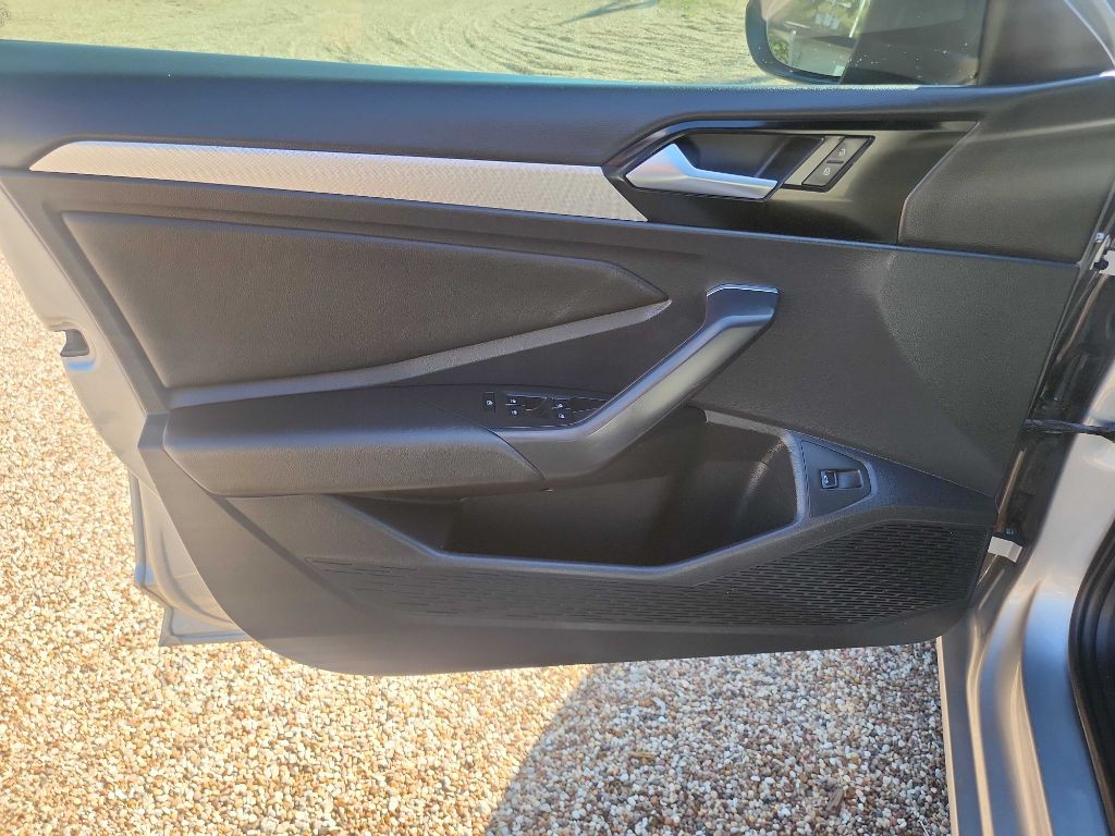 2019 Volkswagen Jetta Image 13