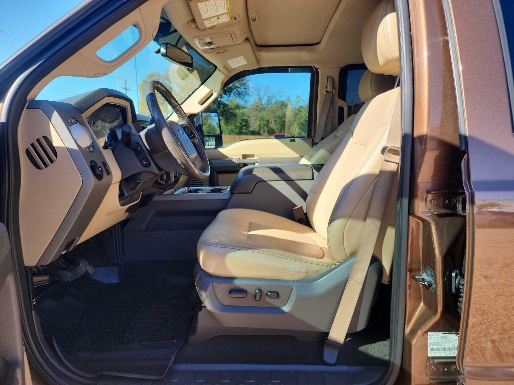 2011 Ford F-250 Image 20