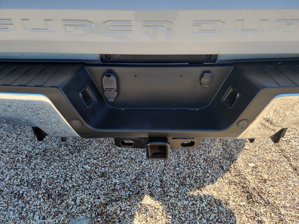 2017 Ford F-250 Image 7