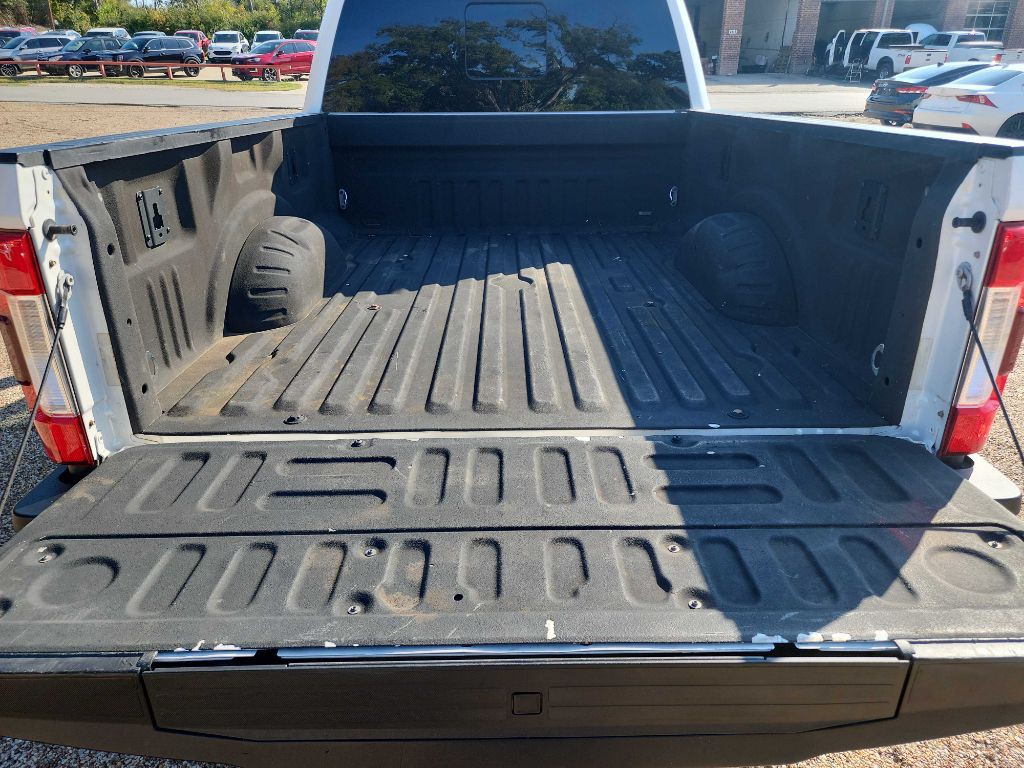 2017 Ford F-250 Image 9