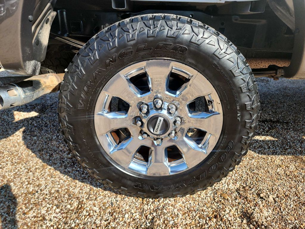 2017 Ford F-250 Image 13