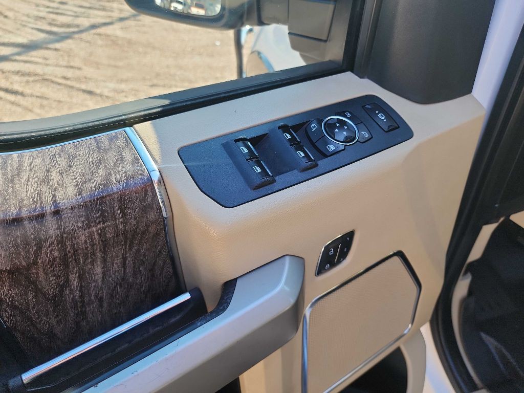2017 Ford F-250 Image 21