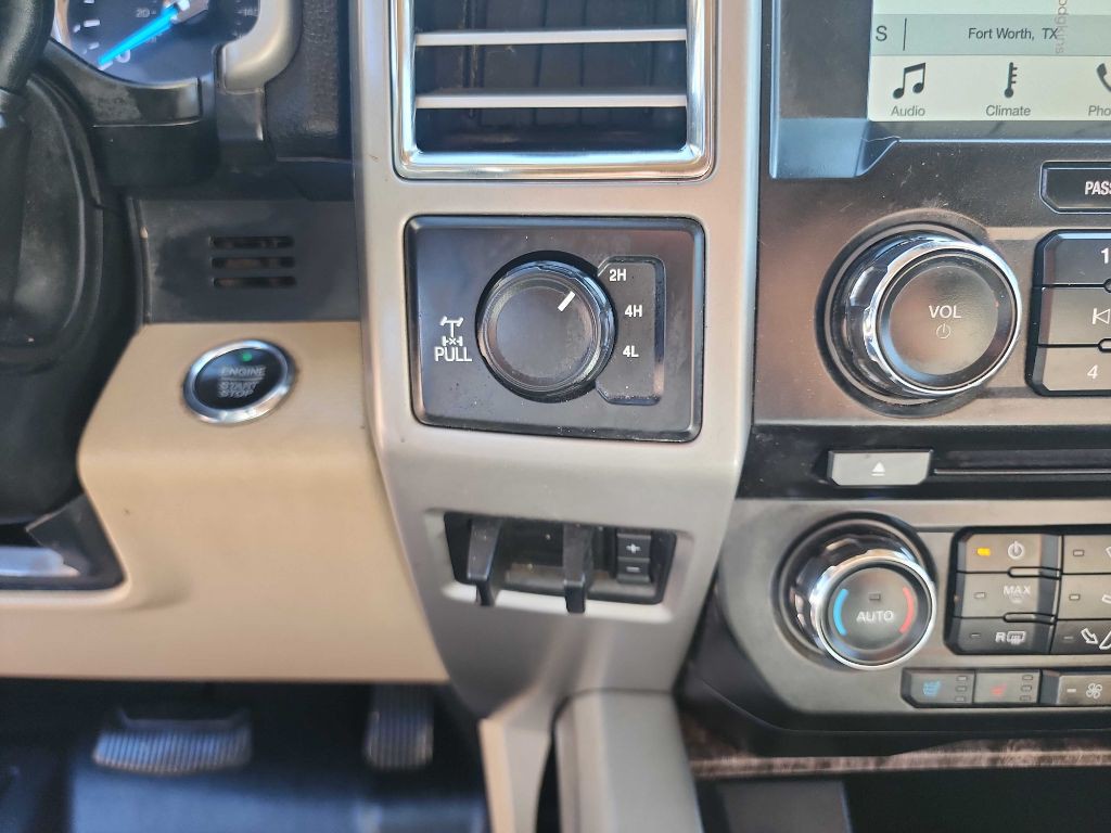 2017 Ford F-250 Image 29