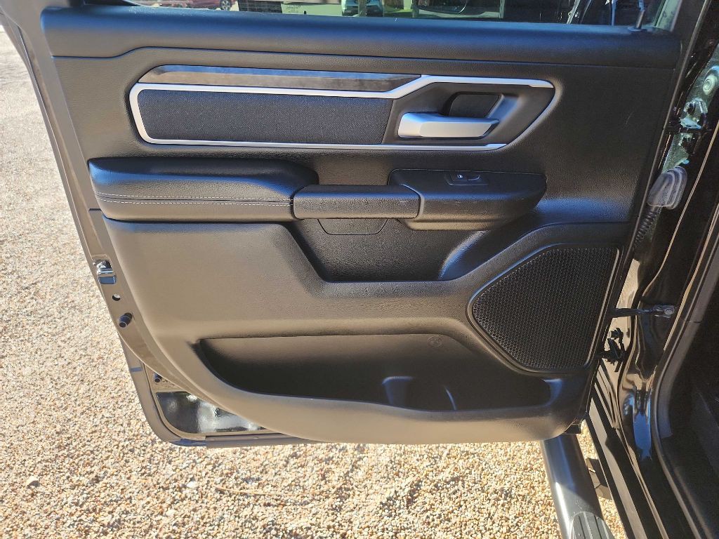 2022 RAM 1500 Image 35