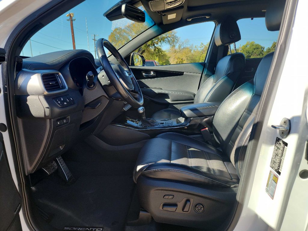 2019 Kia Sorento Image 18