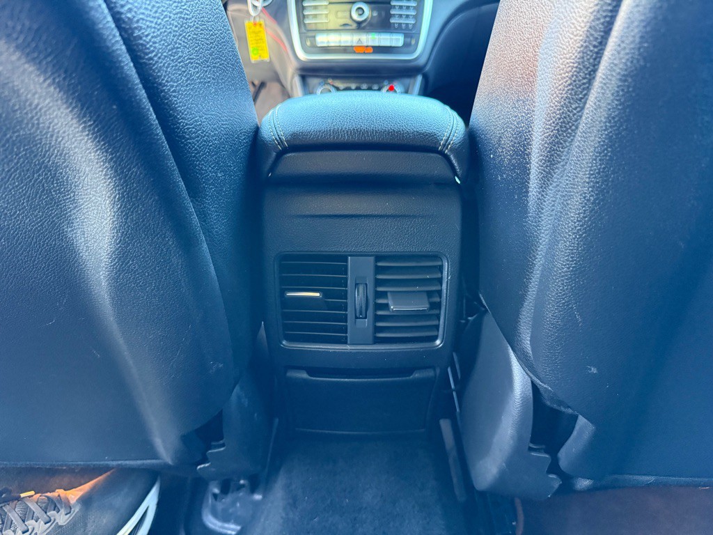 2020 Mercedes-Benz GLA-Class Image 20