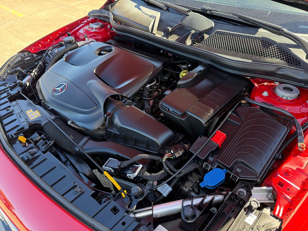 2020 Mercedes-Benz GLA-Class Image 35