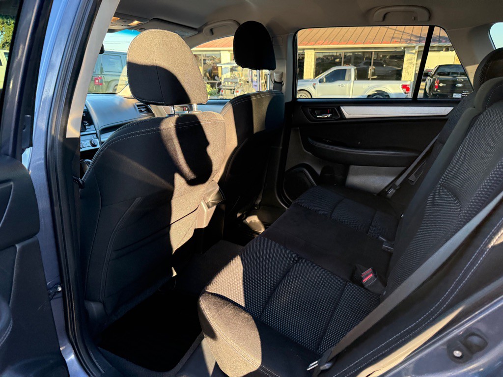2017 Subaru Outback Image 14