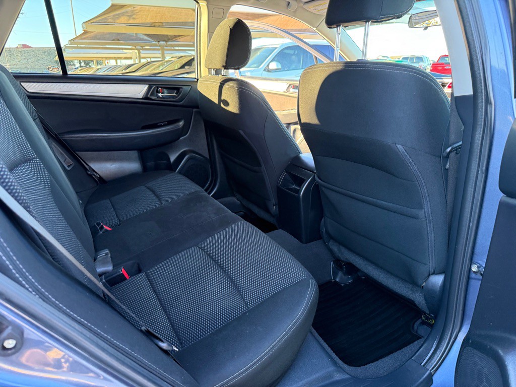2017 Subaru Outback Image 16