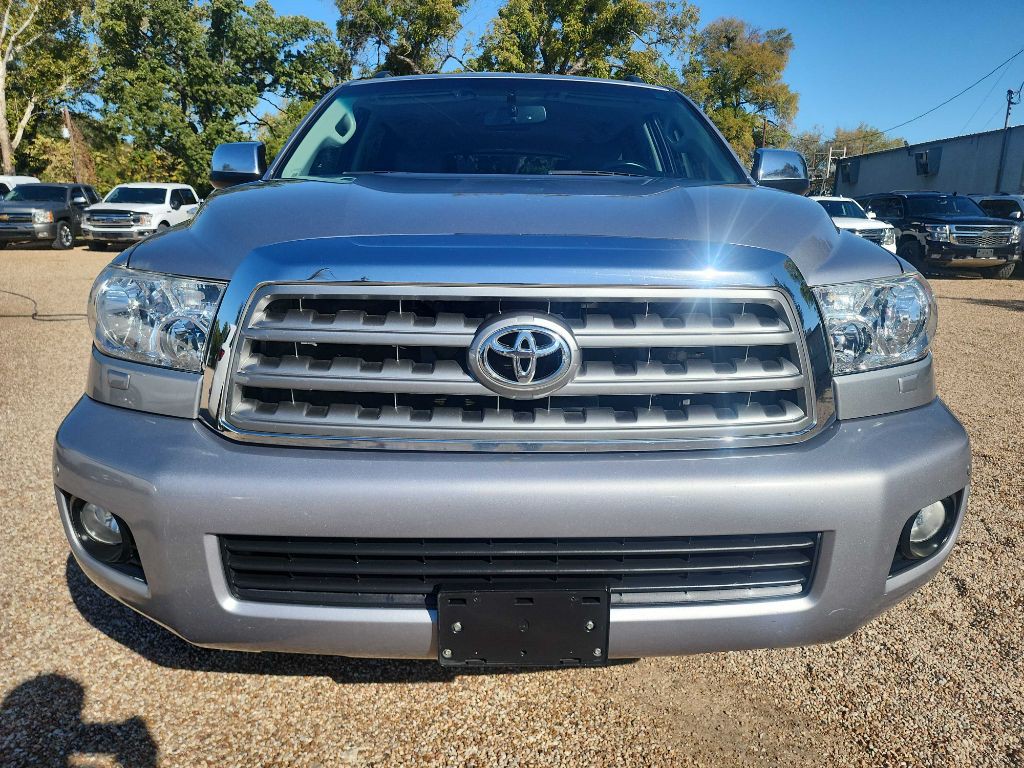 2010 Toyota Sequoia Image 2