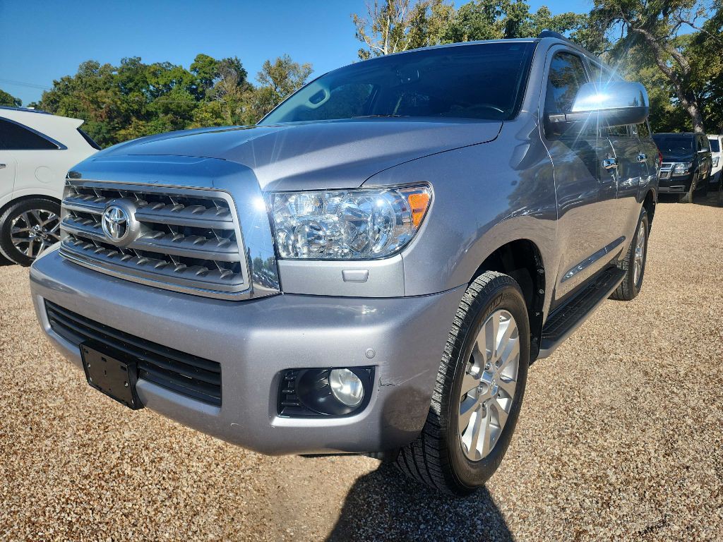 2010 Toyota Sequoia Image 3
