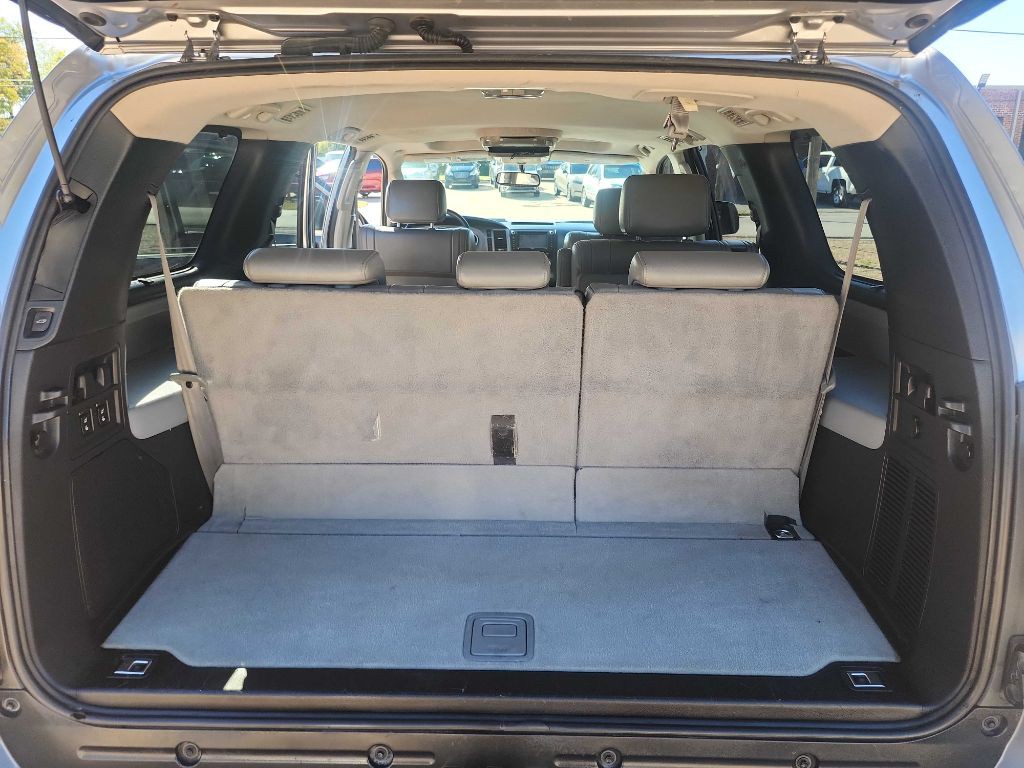 2010 Toyota Sequoia Image 36