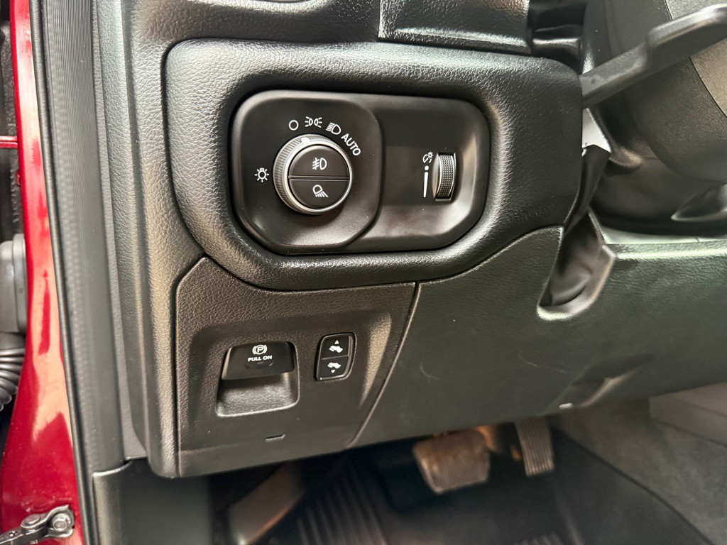 2022 RAM 1500 Image 24