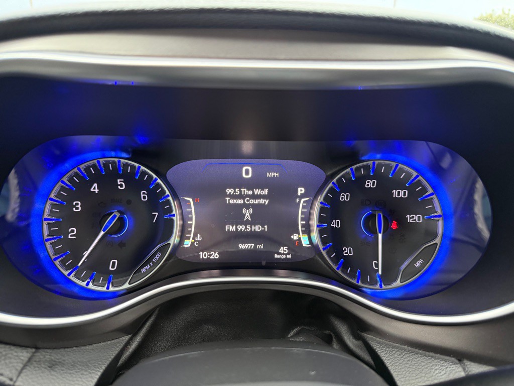 2018 Chrysler Pacifica Image 32