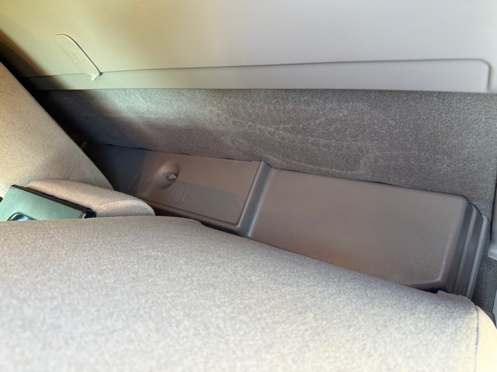 2004 GMC Sierra Image 34