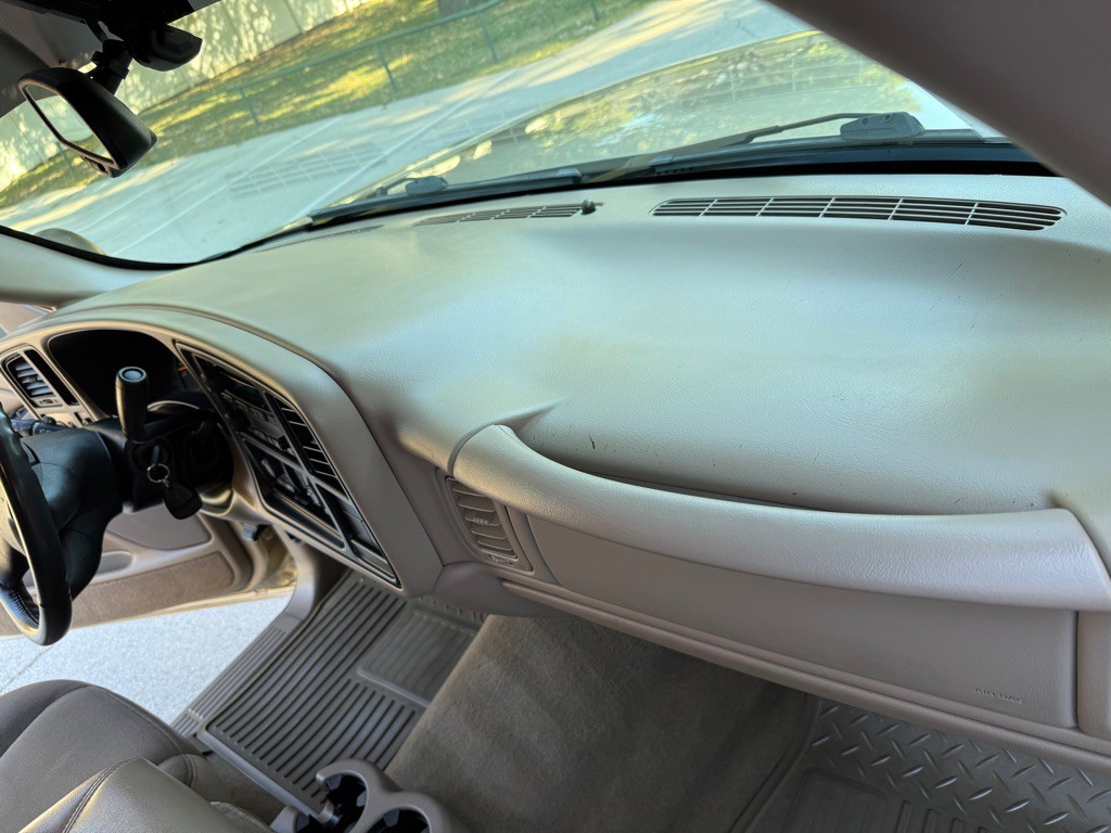 2004 GMC Sierra Image 37