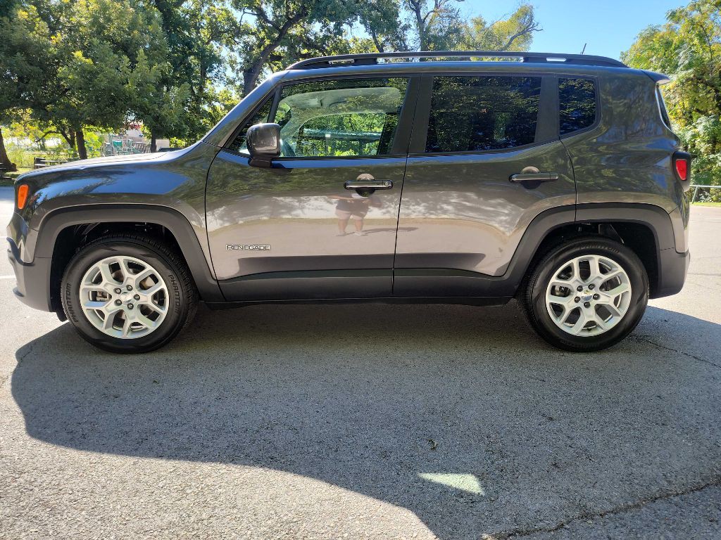 2018 Jeep Renegade Image 4