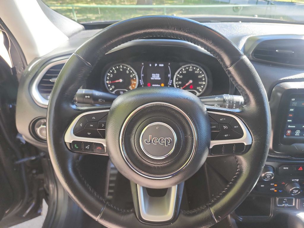 2018 Jeep Renegade Image 16