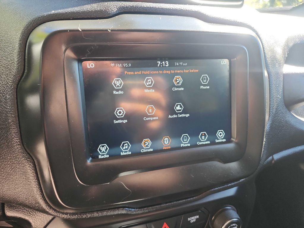 2018 Jeep Renegade Image 21