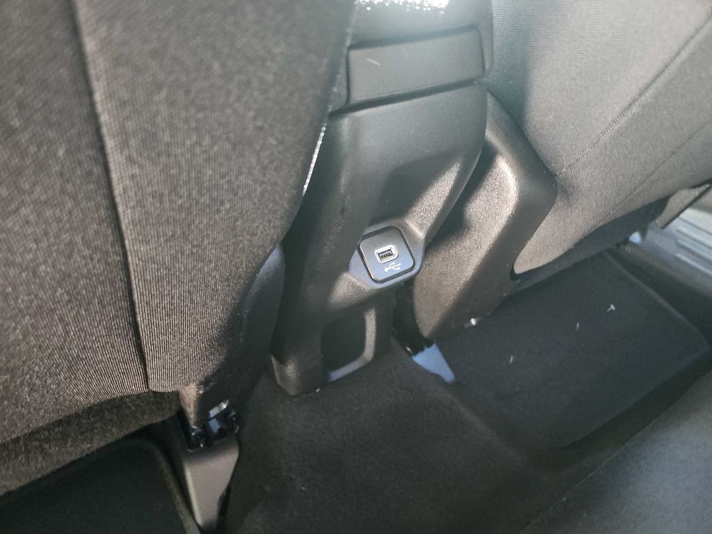 2018 Jeep Renegade Image 31