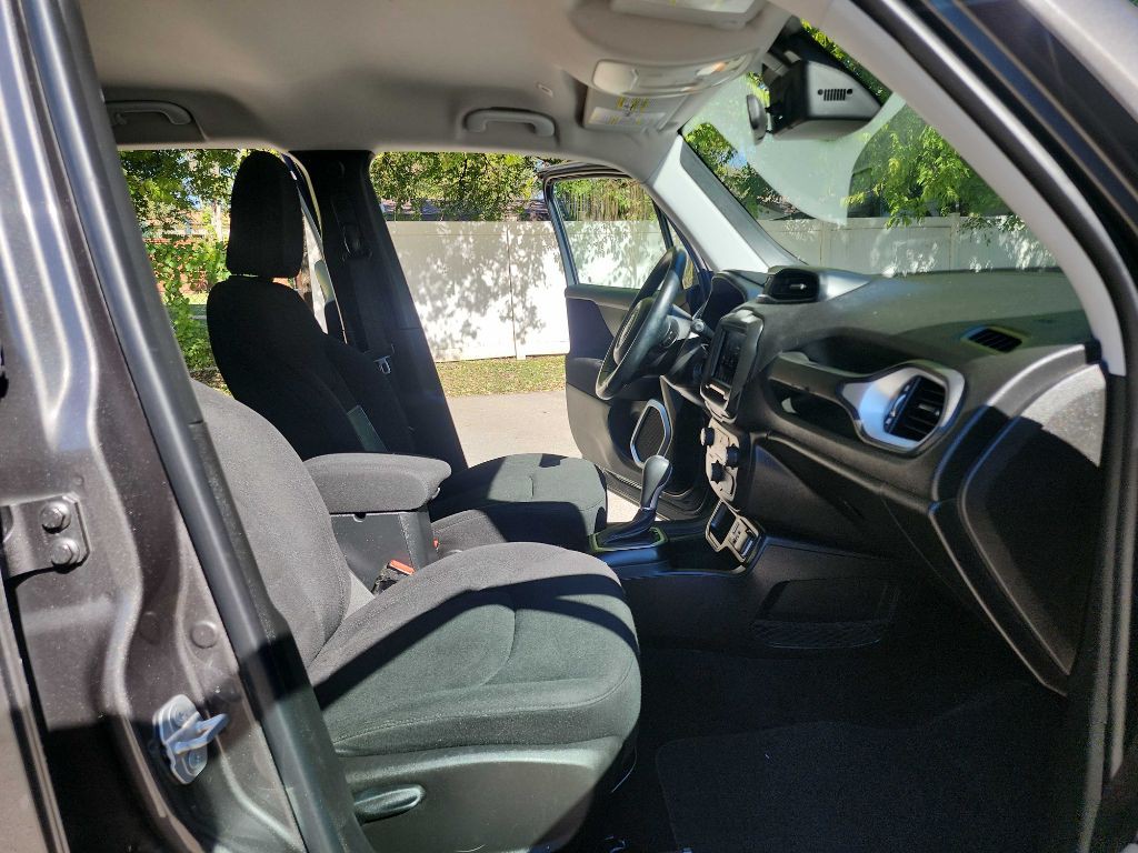 2018 Jeep Renegade Image 34