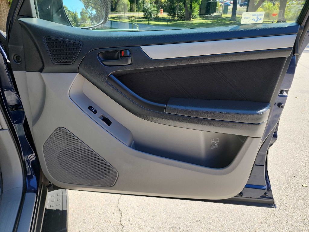 2007 Toyota 4Runner Image 31