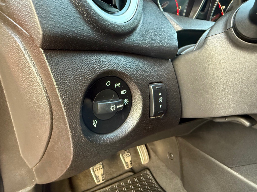 2014 Ford Fiesta Image 18