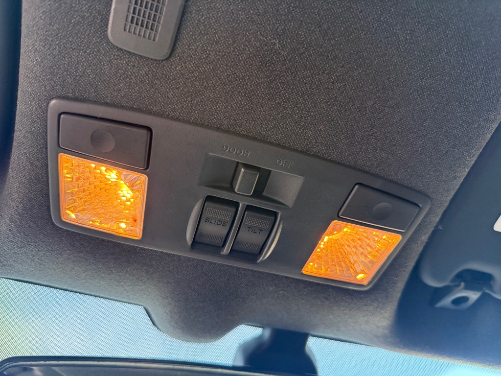 2014 Ford Fiesta Image 29