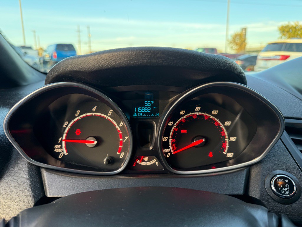 2014 Ford Fiesta Image 32