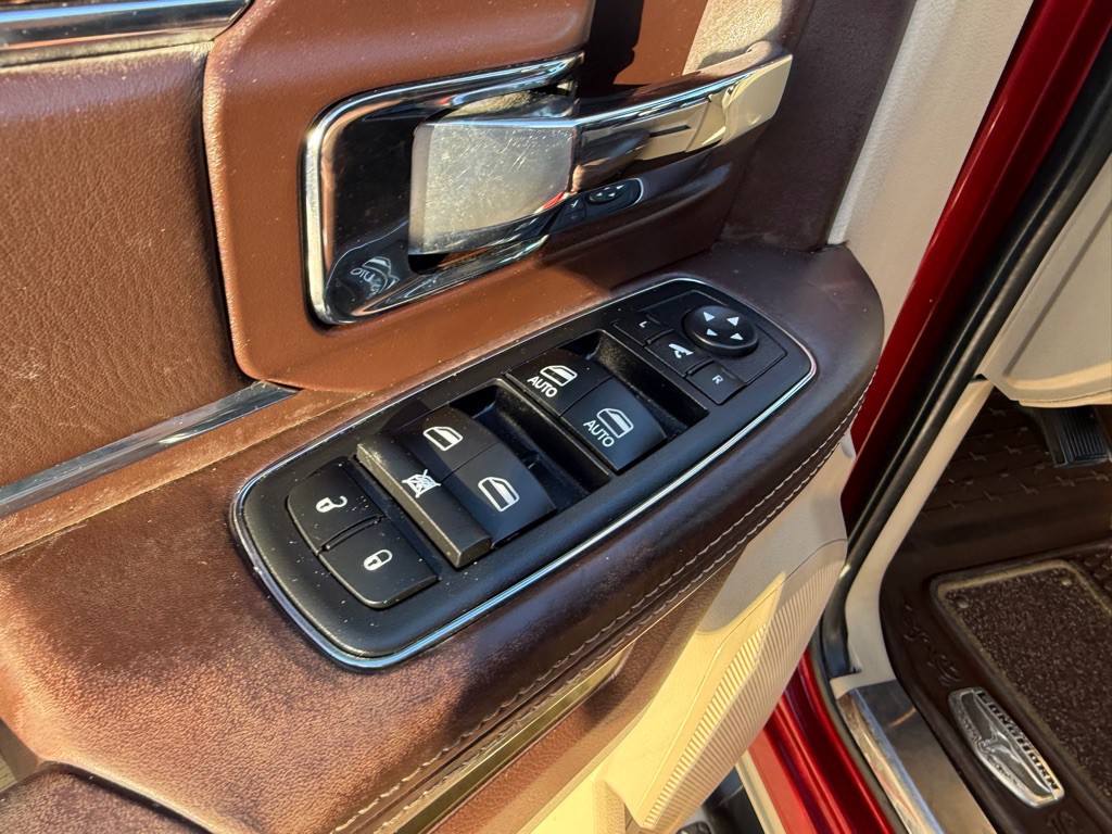 2013 RAM 2500 Image 25