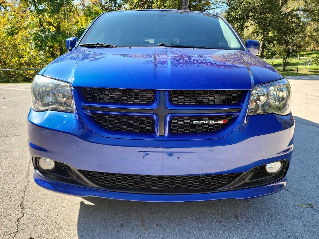 2019 Dodge Grand Caravan Image 2