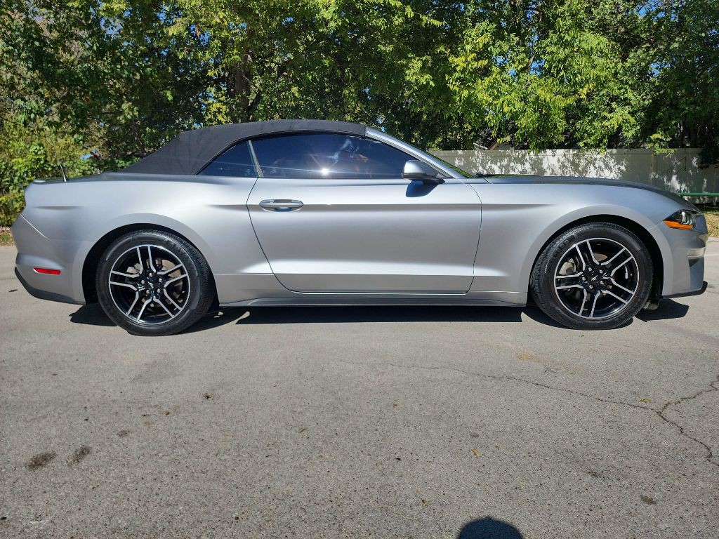 2020 Ford Mustang Image 13