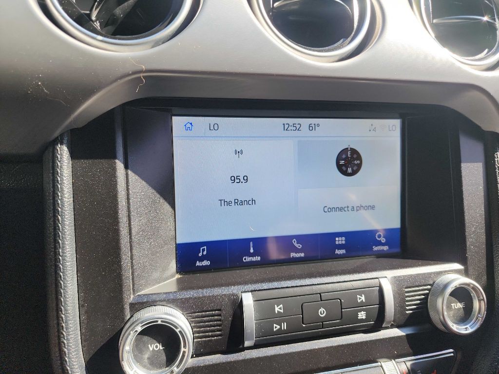 2020 Ford Mustang Image 23