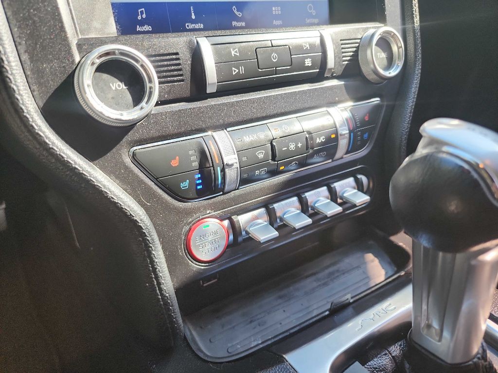 2020 Ford Mustang Image 24