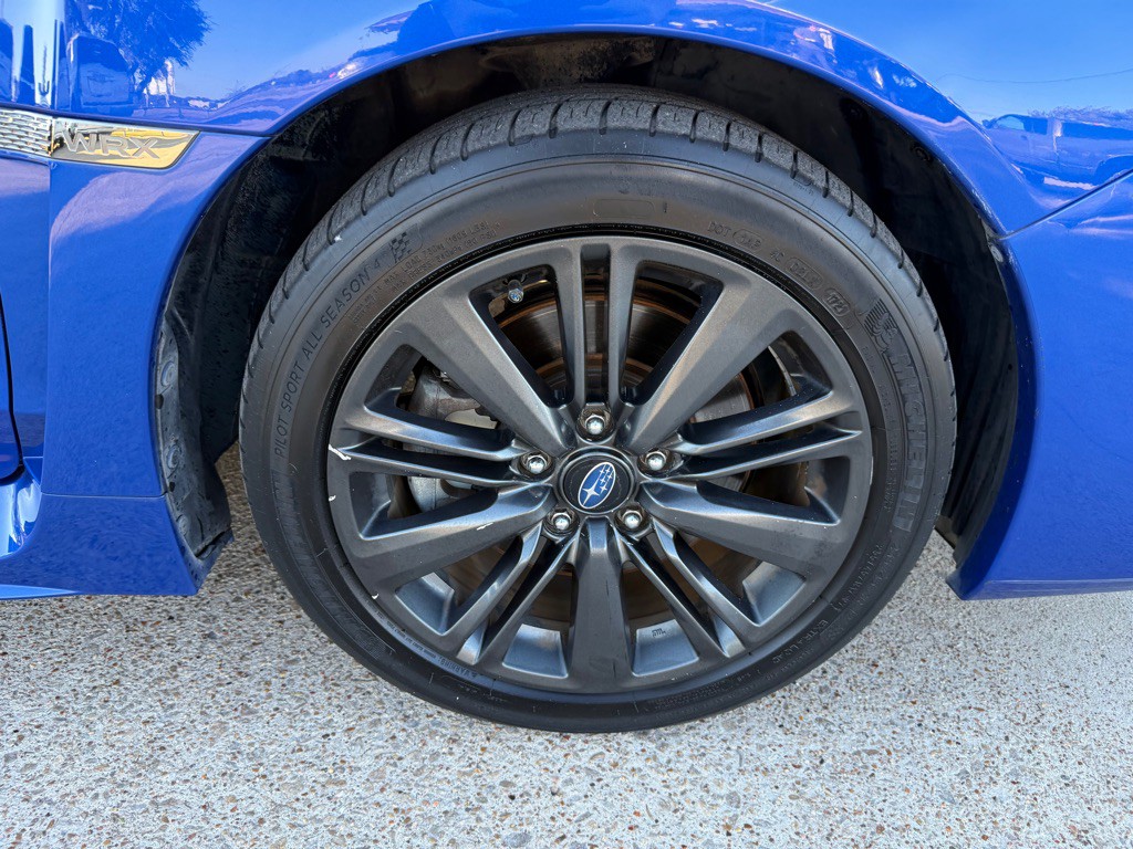 2015 Subaru WRX Image 12