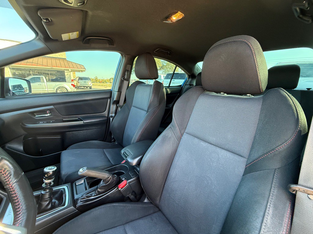 2015 Subaru WRX Image 17