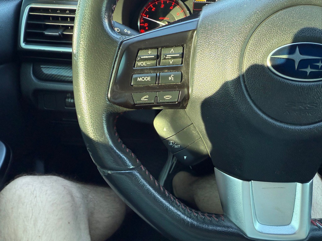 2015 Subaru WRX Image 25