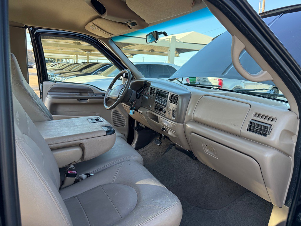 1999 Ford F-250 Image 17