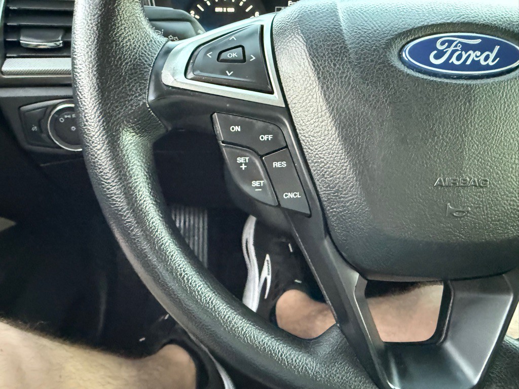 2020 Ford Fusion Image 24