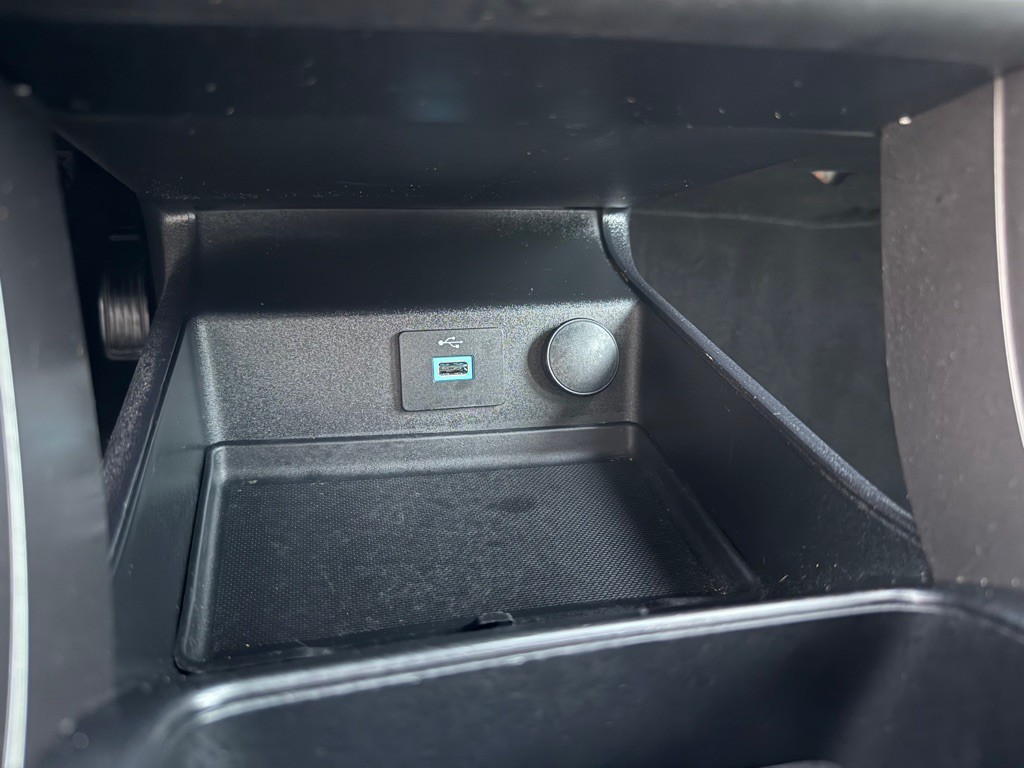 2020 Ford Fusion Image 27