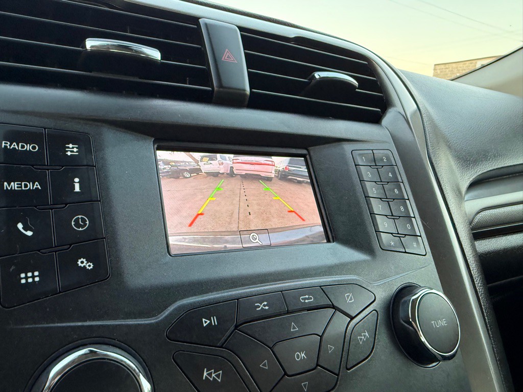 2020 Ford Fusion Image 30