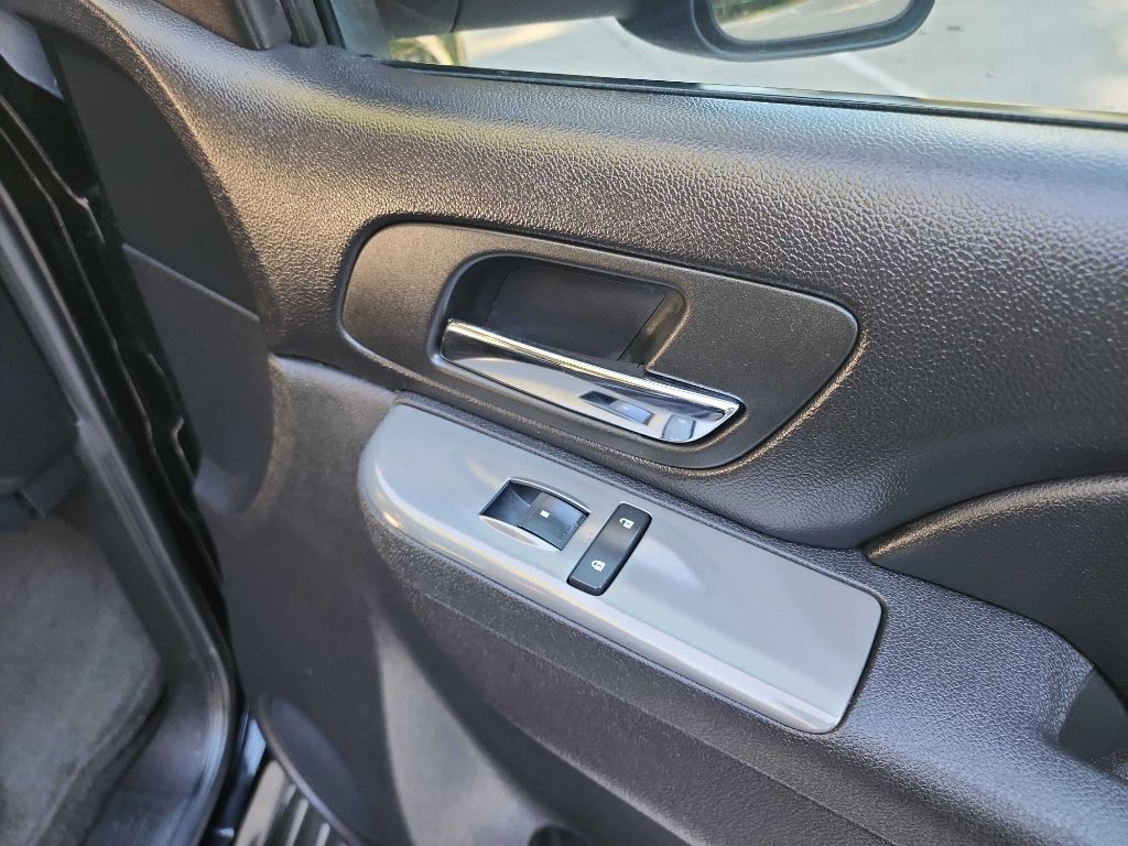 2010 Chevrolet Suburban Image 33