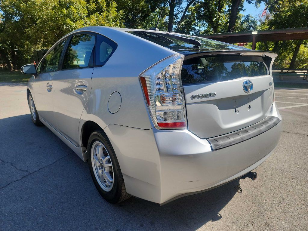 2010 Toyota Prius Image 5