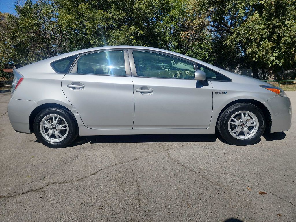 2010 Toyota Prius Image 9