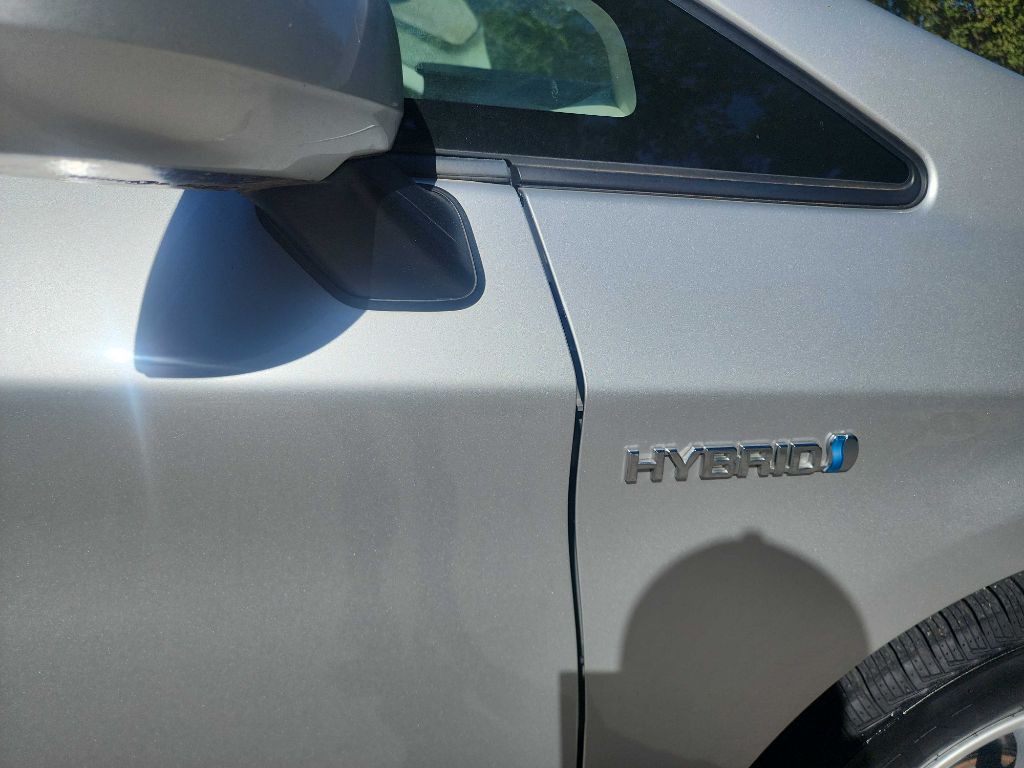 2010 Toyota Prius Image 10