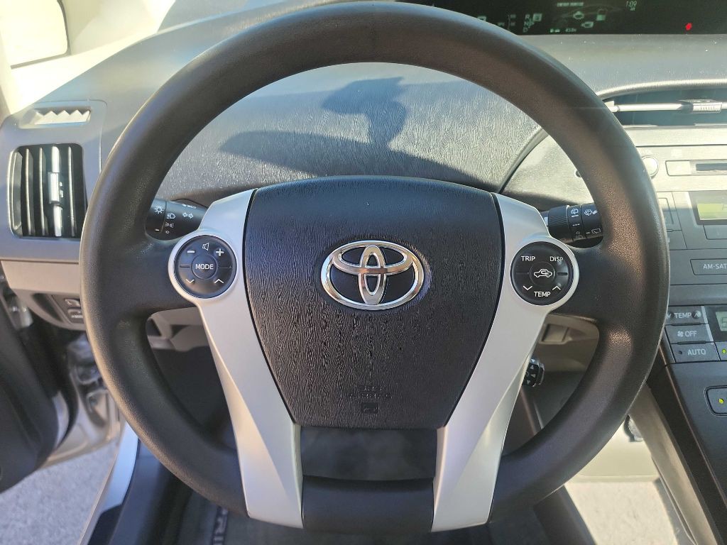 2010 Toyota Prius Image 14