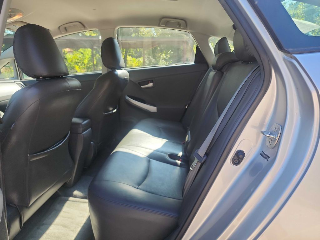 2010 Toyota Prius Image 22