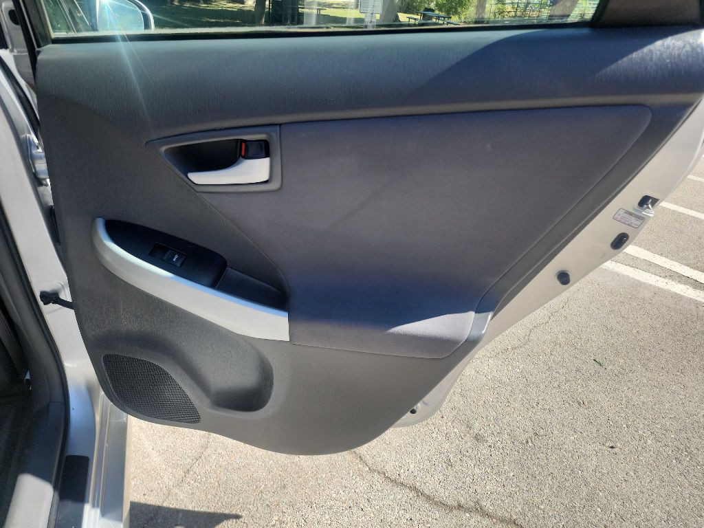 2010 Toyota Prius Image 23